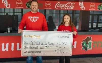 $1,000 Donated to DLB Lakers Volleyball