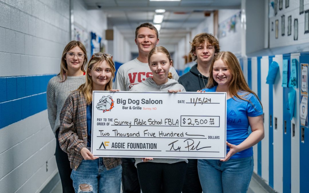 $2,500 Donated to the Surrey Public School FBLA!